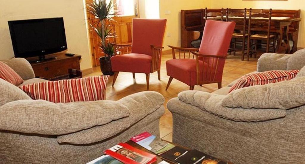 La Riera Bed & Breakfast Вик Екстериор снимка